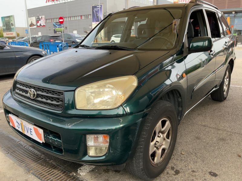 RAV 4 1.8 Luna