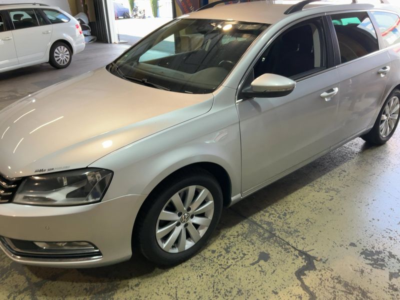 Volkswagen Passat 2.0 TDI Comfortline BlueMotion Tech 2014 – снимка 2