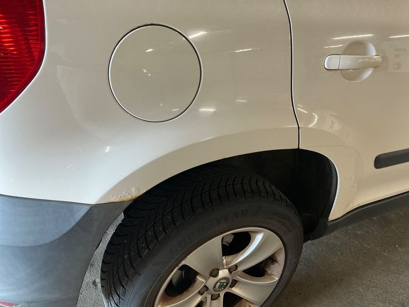 Skoda Yeti 1.2 TSI Experience 2010 – снимка 21