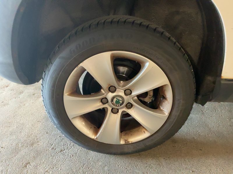 Skoda Yeti 1.2 TSI Experience 2010 – снимка 9