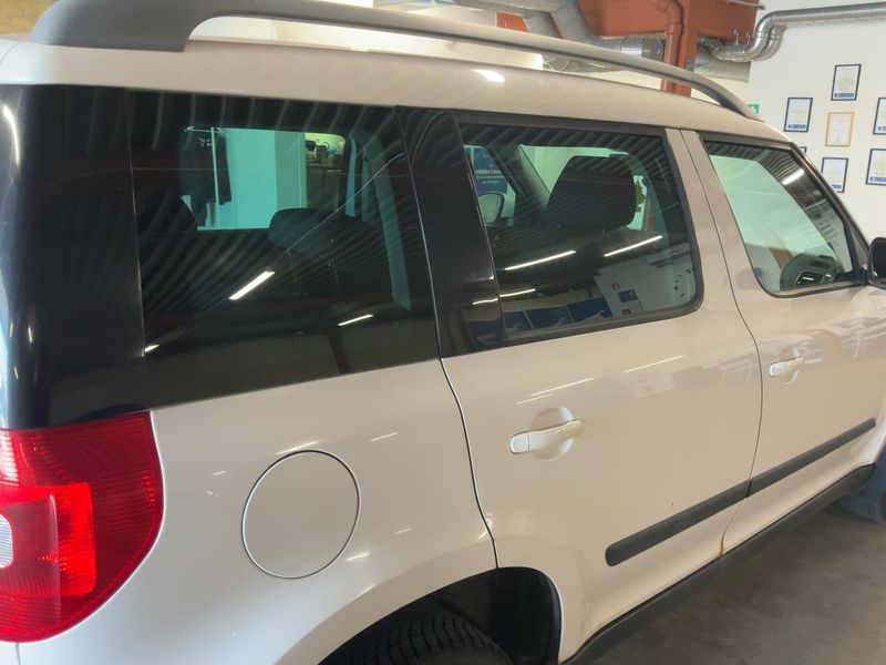 Skoda Yeti 1.2 TSI Experience 2010 – снимка 8