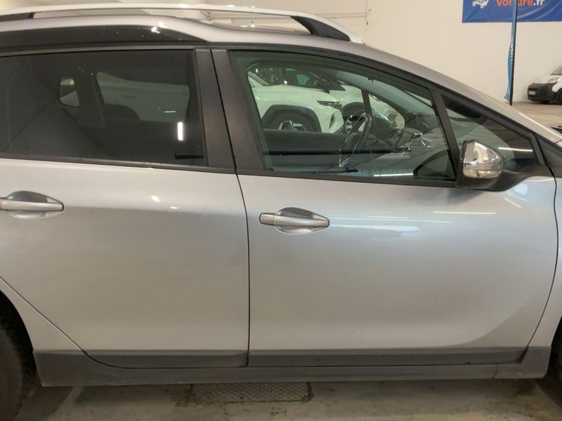 Peugeot 2008 1.2 VTi Style — zdjęcie 7