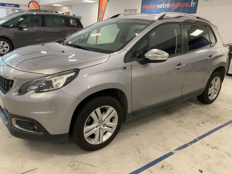 Peugeot 2008 1.2 VTi Style — zdjęcie 2