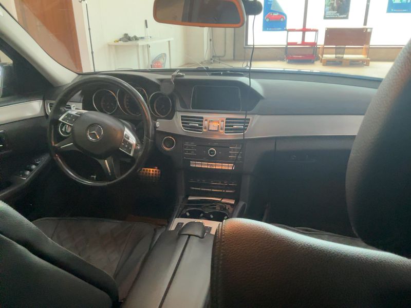 Mercedes-Benz E-Klasse E 220 CDI T BlueEfficiency Edition — zdjęcie 12