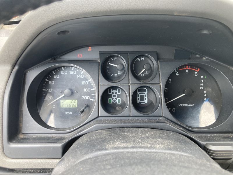 Mitsubishi Pajero 3.2 DI-D — zdjęcie 12