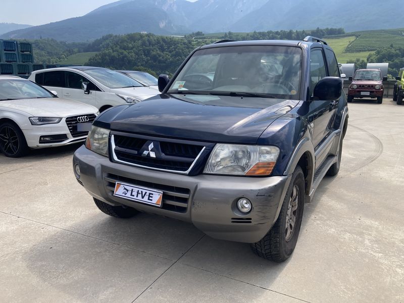 Mitsubishi Pajero 3.2 DI-D — zdjęcie 2