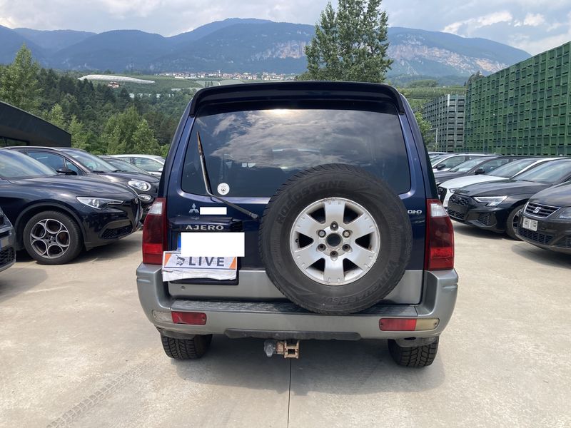 Mitsubishi Pajero 3.2 DI-D — zdjęcie 4