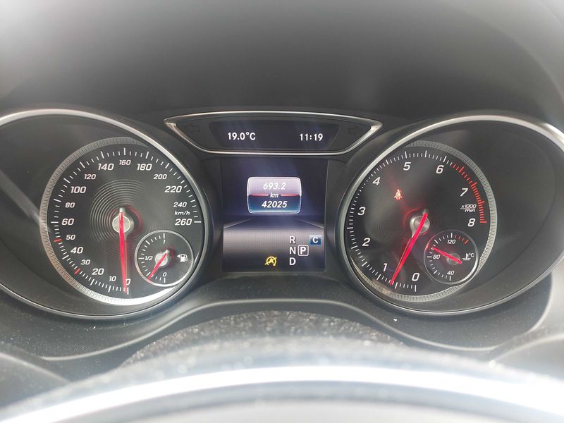Mercedes-Benz GLA-Klasse GLA 200 Fascination — zdjęcie 12