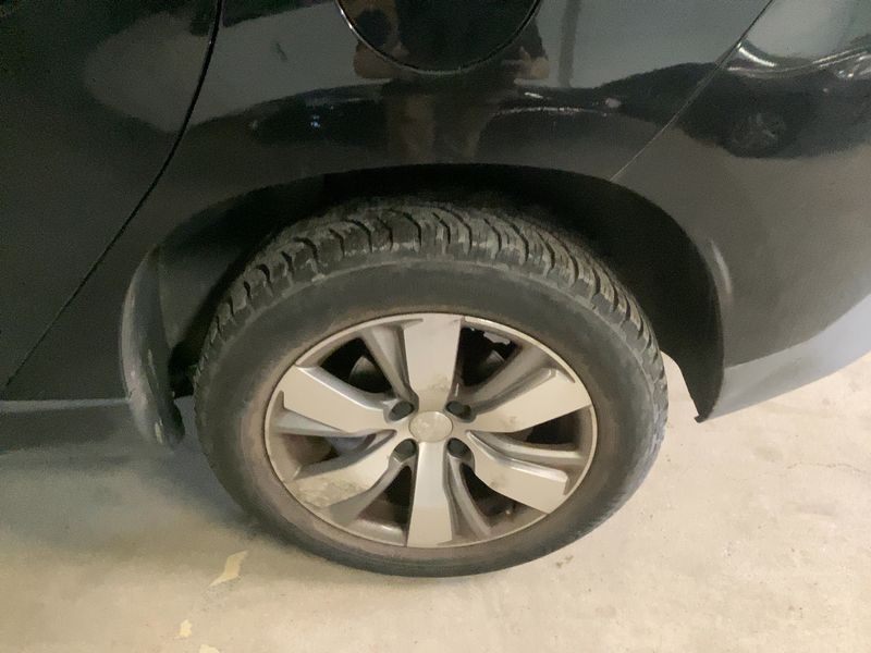 Peugeot 2008 1.2 PureTech Active 2015 – снимка 5