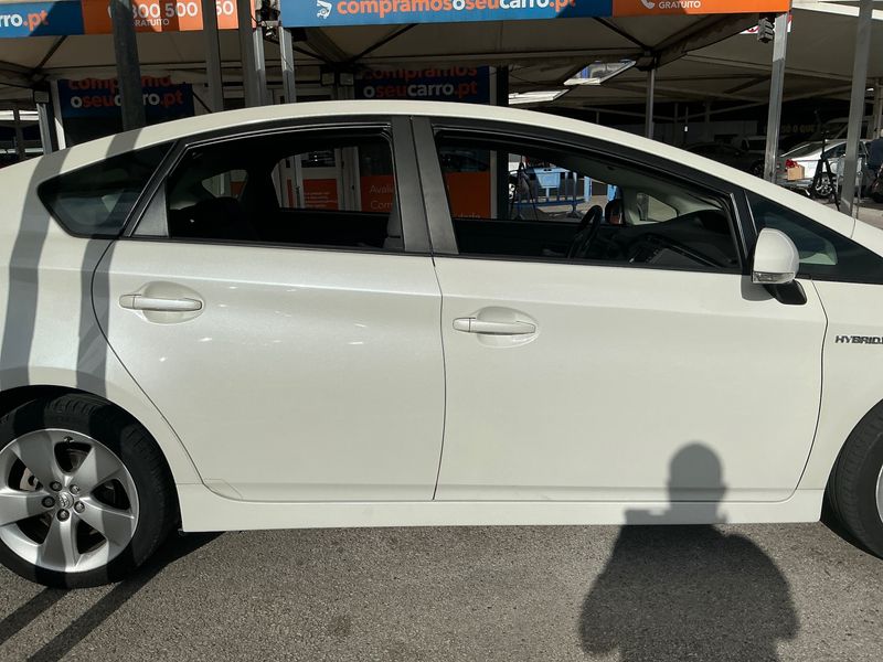Toyota Prius 1.8 Executive 2012 – снимка 10