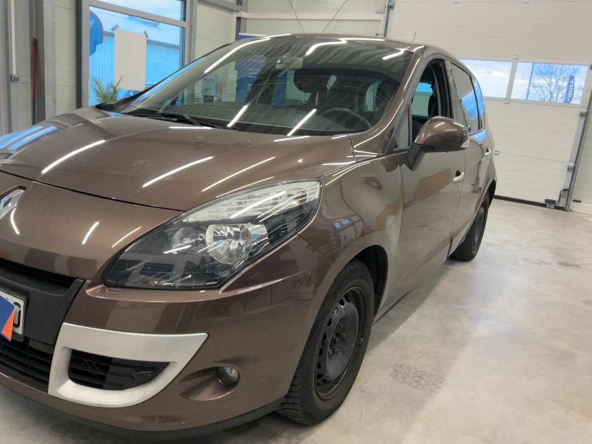 Renault Scenic 2.0 Dynamique