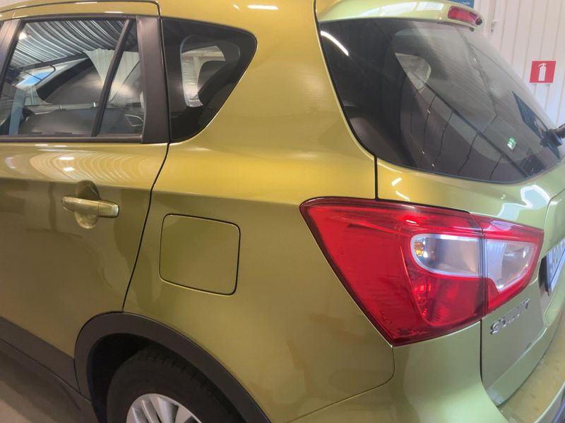 Suzuki SX4 S-Cross 1.6 Style 2WD — zdjęcie 3