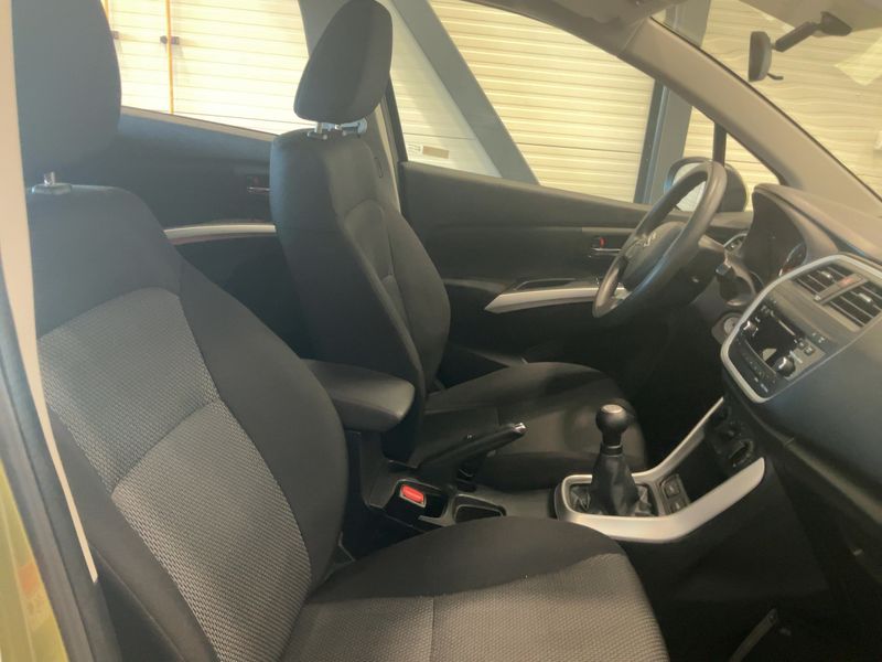 Suzuki SX4 S-Cross 1.6 Style 2WD — zdjęcie 11