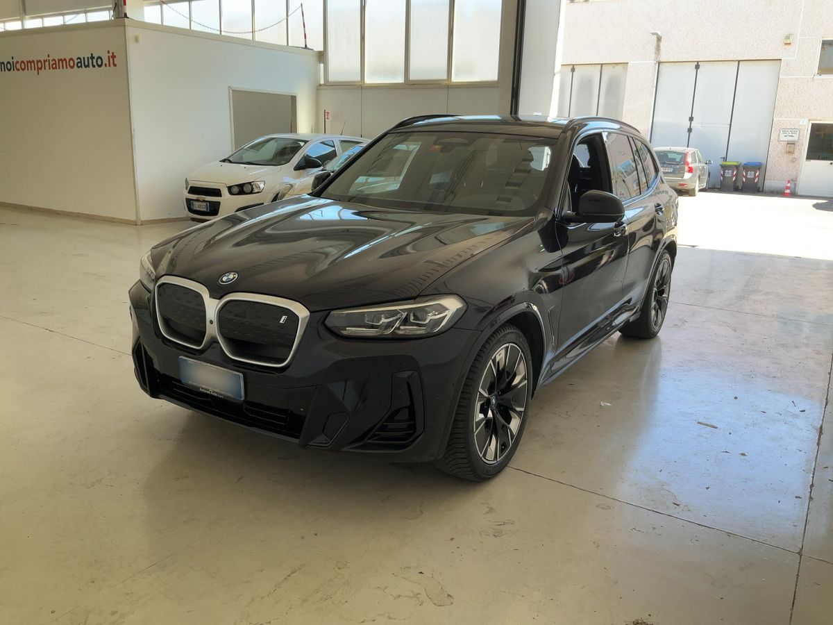 BMW iX3 2022