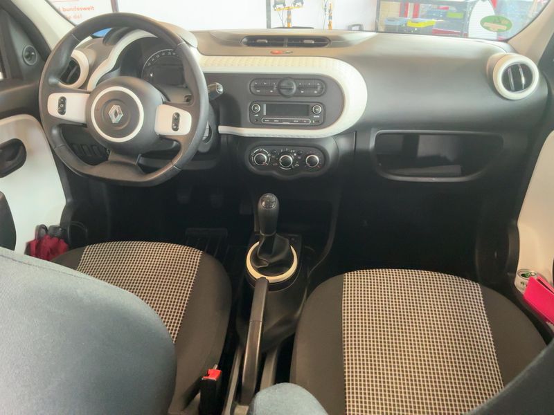 Renault Twingo 1.0 SCe Expression — zdjęcie 12