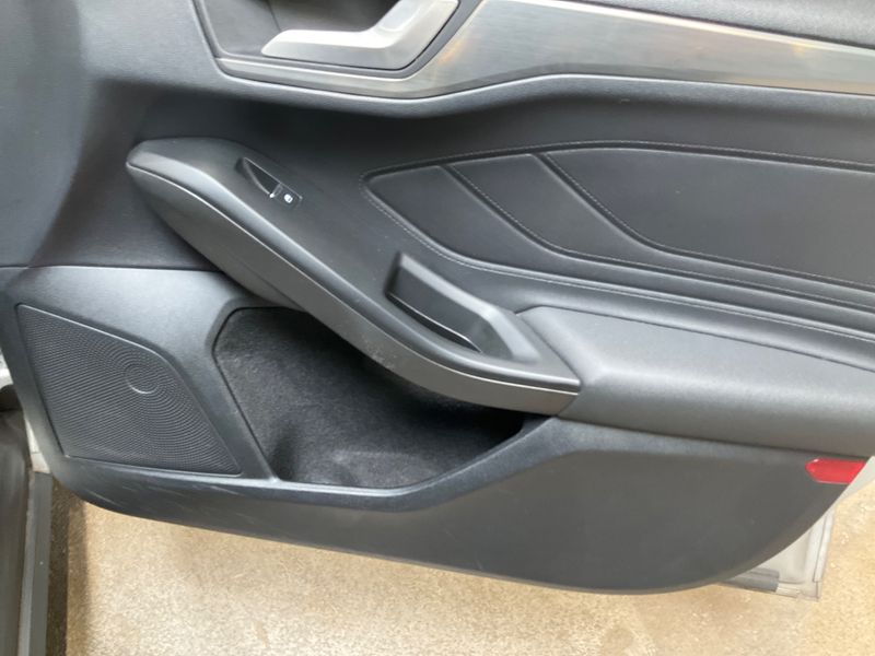 Ford Focus 2.0 TDCi EcoBlue Titanium 2021 – снимка 22
