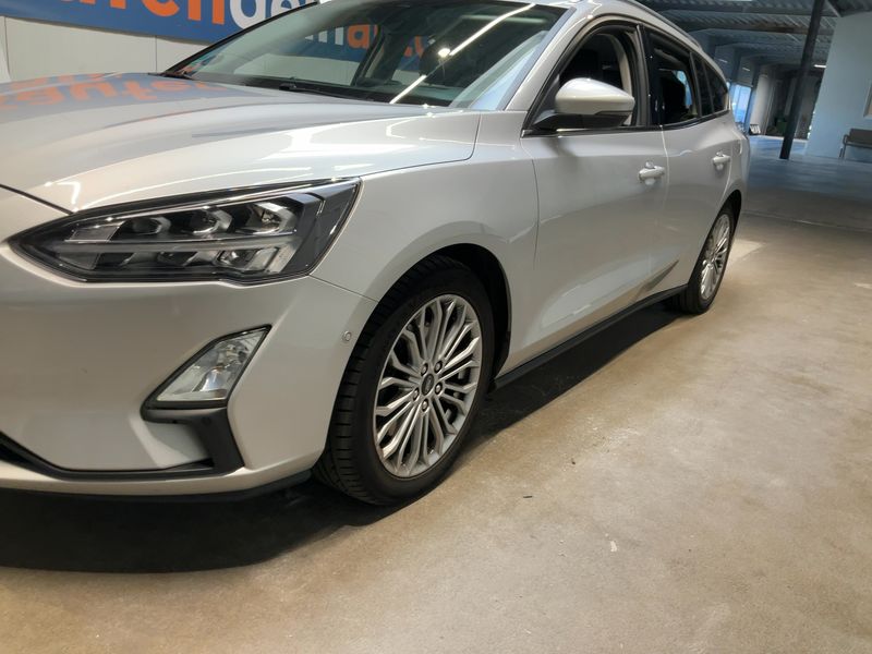 Ford Focus 2.0 TDCi EcoBlue Titanium 2021 – снимка 2