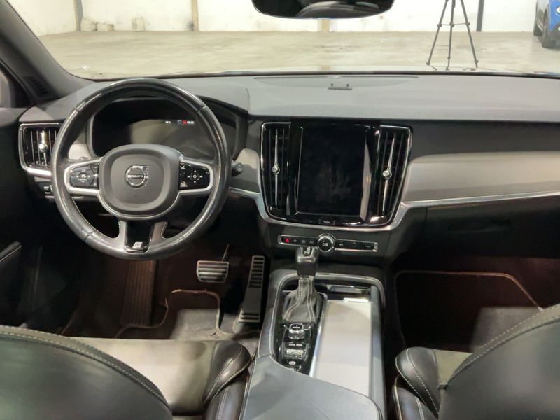Volvo V90 2.0 D4 R-Design AWD — zdjęcie 12