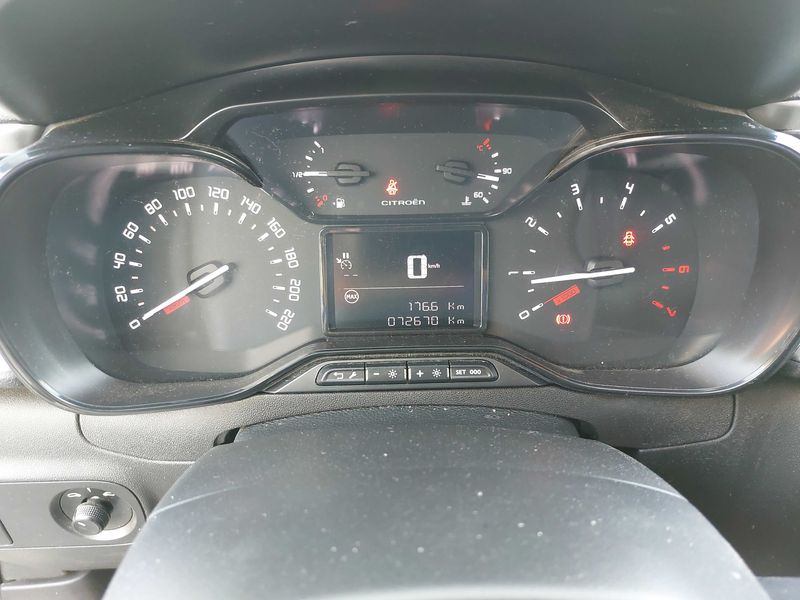Citroen C3 1.2 PureTech Feel — zdjęcie 12