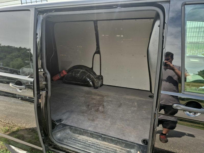 Volkswagen T6 Transporter 2.0 TDI Kasten EcoProfi — zdjęcie 14