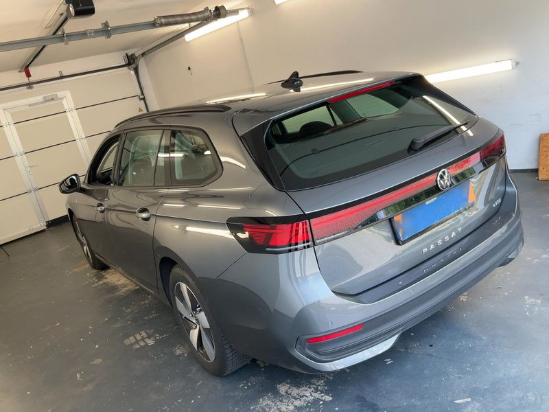 Volkswagen Passat 1.5 eTSI — zdjęcie 3