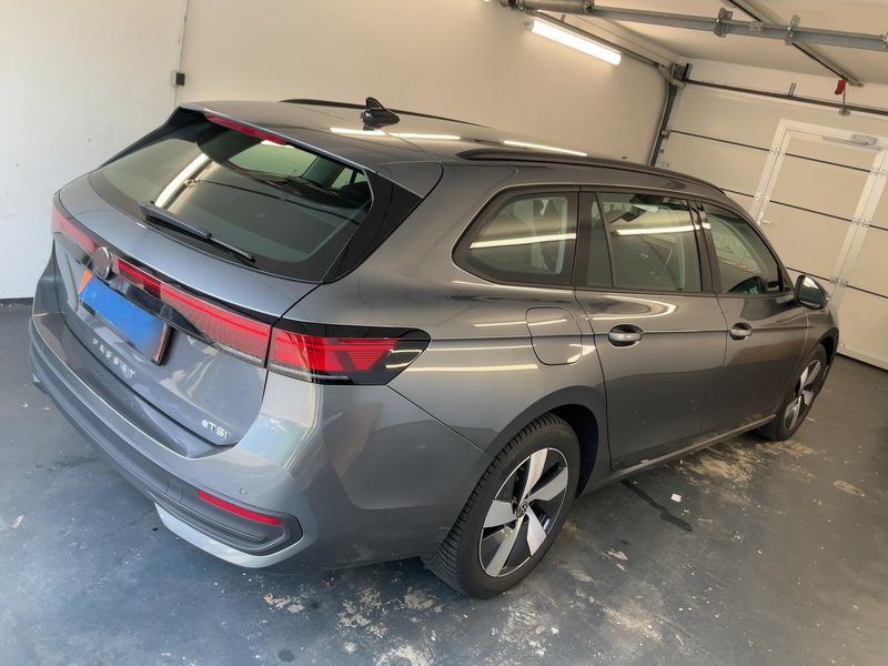 Volkswagen Passat 1.5 eTSI — zdjęcie 6