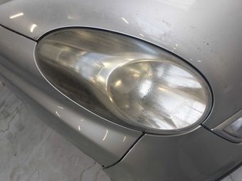 Headlight right