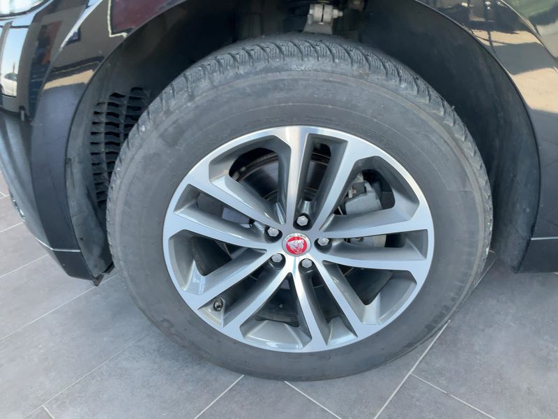Jaguar F-Pace 25d R-Sport AWD 2017 – снимка 3