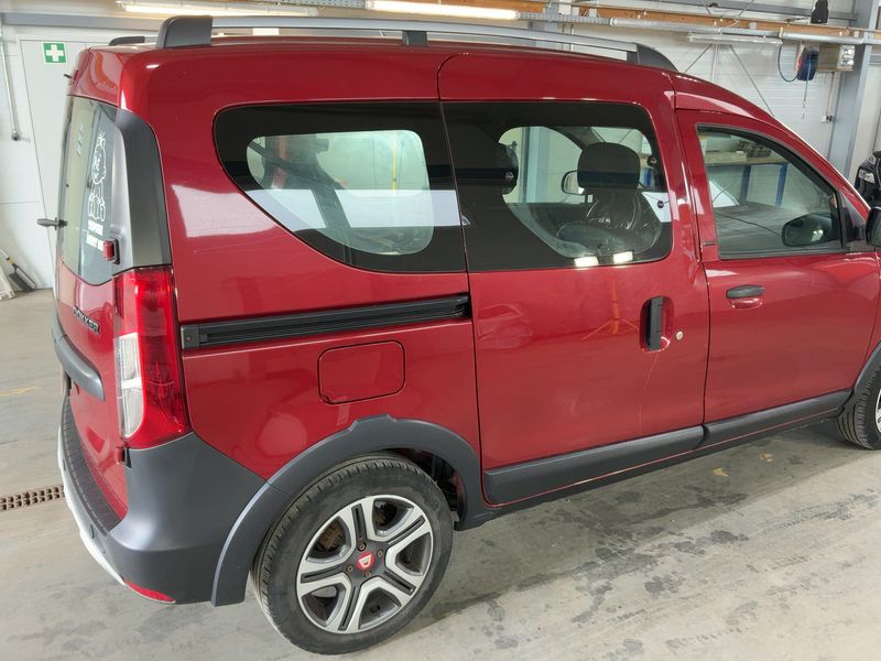 Dacia Dokker 1.6 SCe Stepway Charisma — zdjęcie 6