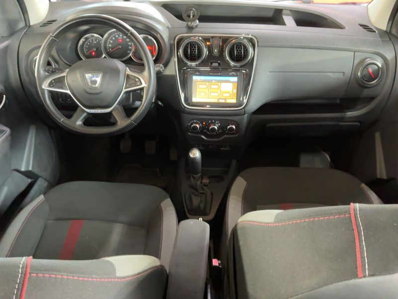 Dacia Dokker 1.6 SCe Stepway Charisma — zdjęcie 12