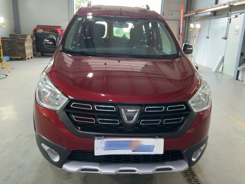 Dacia Dokker 1.6 SCe Stepway Charisma — zdjęcie 9