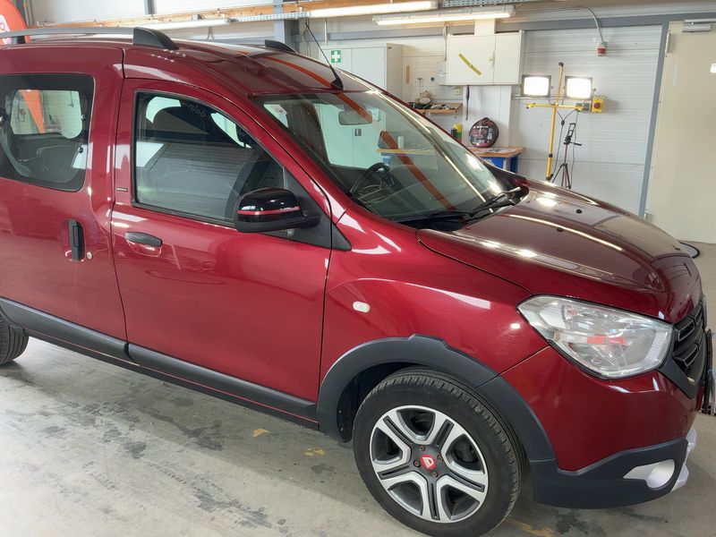 Dacia Dokker 1.6 SCe Stepway Charisma — zdjęcie 8