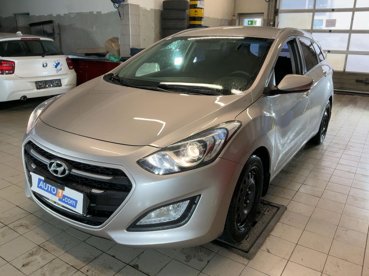 Hyundai i30 2016
