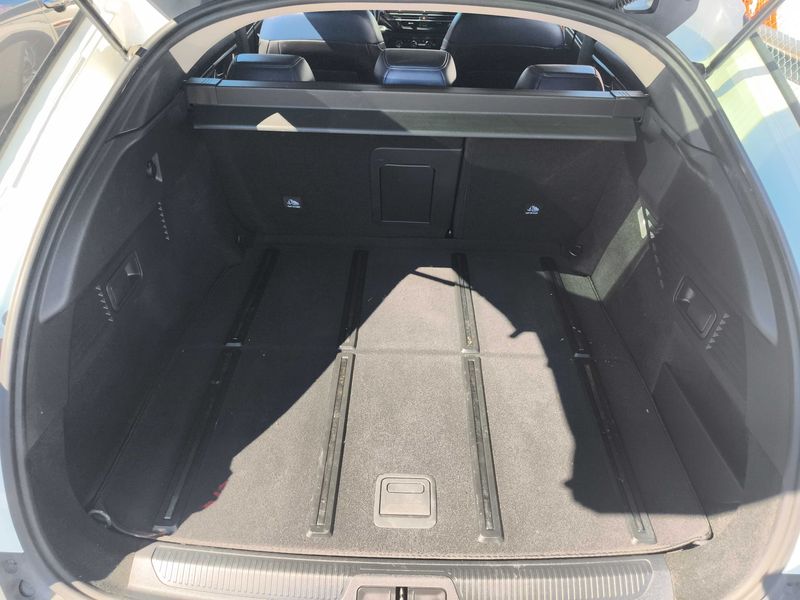Citroen C5 X 1.6 Plug-in Hybrid Feel Pack — zdjęcie 9