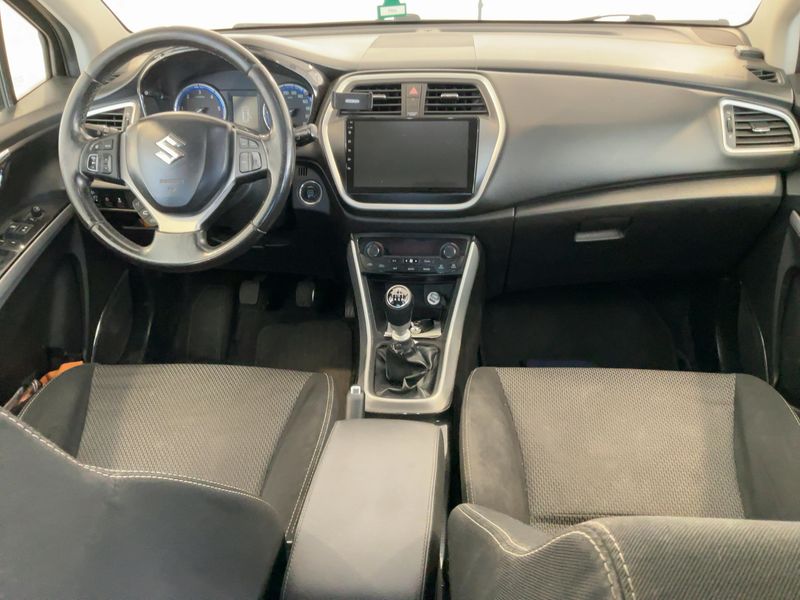 Suzuki SX4 S-Cross 1.6 DDiS Style 2WD — zdjęcie 12