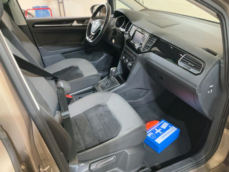 Volkswagen Golf VII Sportsvan 1.4 TSI Highline BlueMotion Tech — zdjęcie 11