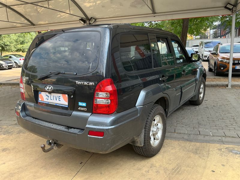 Hyundai Terracan 2.9 CRDi Full — zdjęcie 2