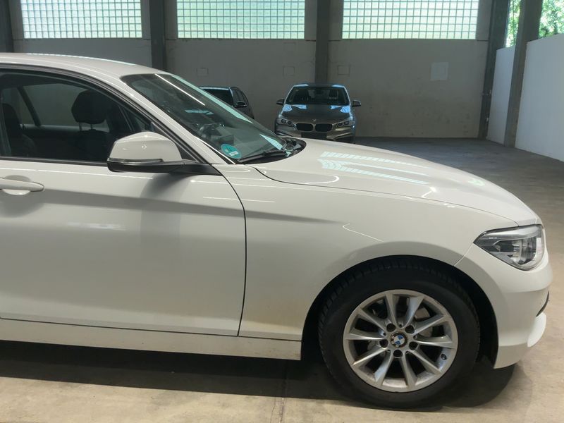 BMW 1er 120i Advantage 2018 – снимка 12