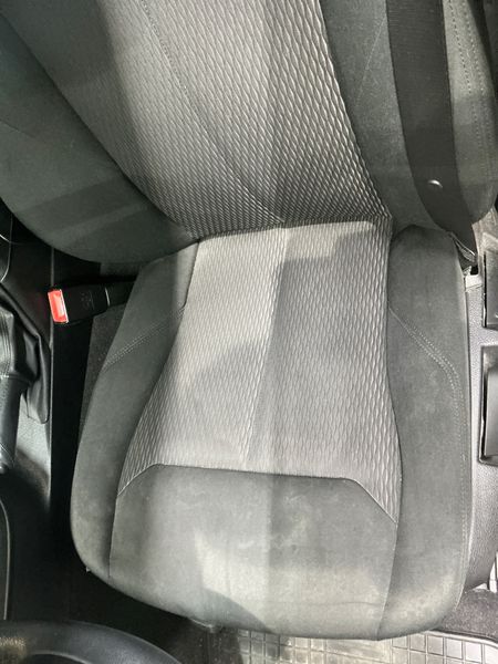BMW 1er 120i Advantage 2018 – снимка 24