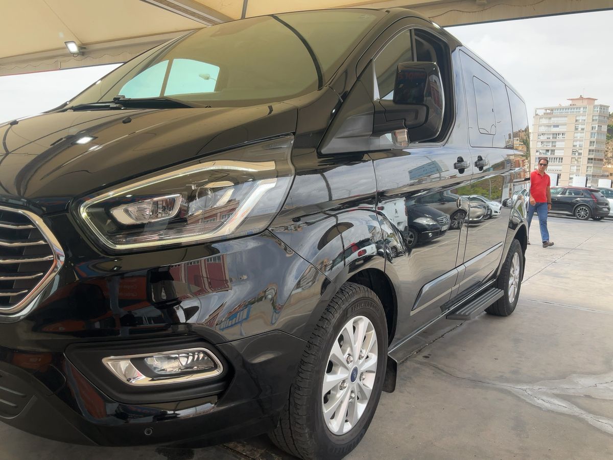 Ford Tourneo Custom 2.0 TDCi 320 L1 Titanium