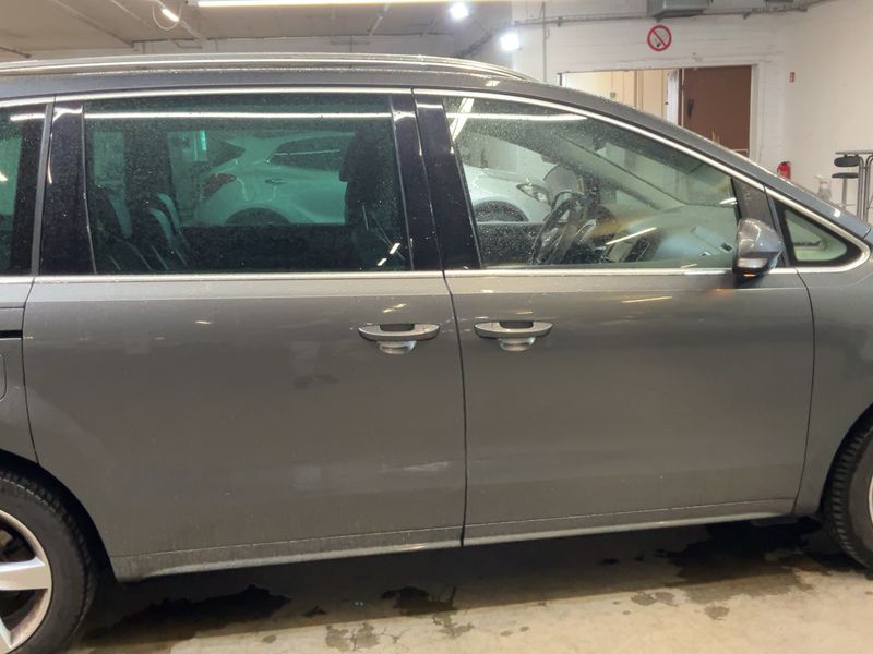 Volkswagen Sharan 2.0 TDI Highline BlueMotion Tech — zdjęcie 7
