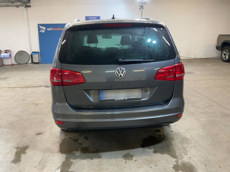 Volkswagen Sharan 2.0 TDI Highline BlueMotion Tech — zdjęcie 5