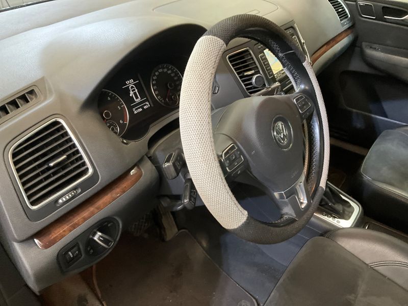 Volkswagen Sharan 2.0 TDI Highline BlueMotion Tech 2011 – снимка 28