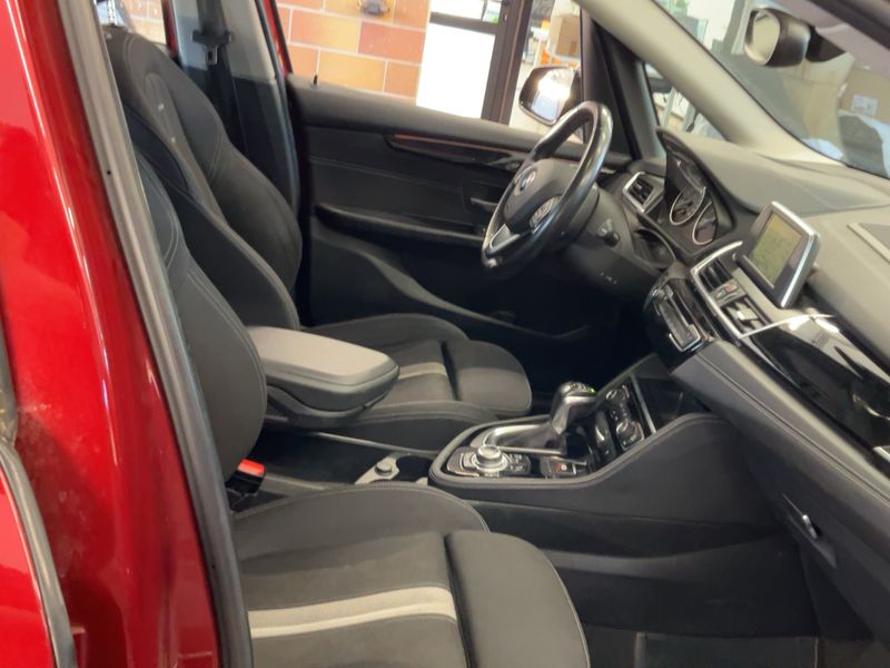 BMW 2er 218d Active Tourer Sport Line — zdjęcie 11