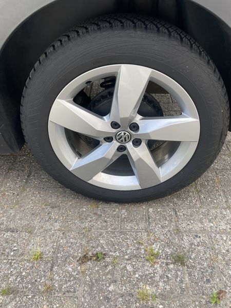 Volkswagen T-Cross 1.0 TSI — zdjęcie 16