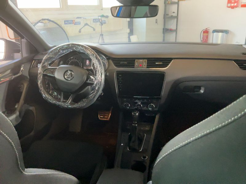 Skoda Octavia 2.0 TDI RS 4x4 2017 – снимка 17