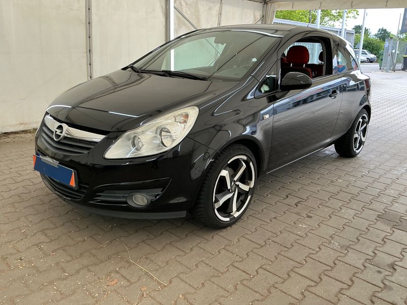 Opel Corsa 1.2 Edition — zdjęcie 1