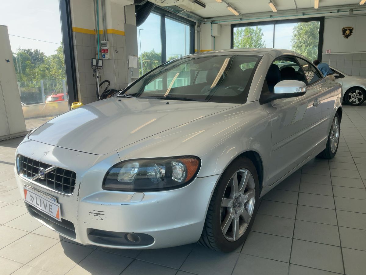 Volvo C70 2.4 D5 Momentum