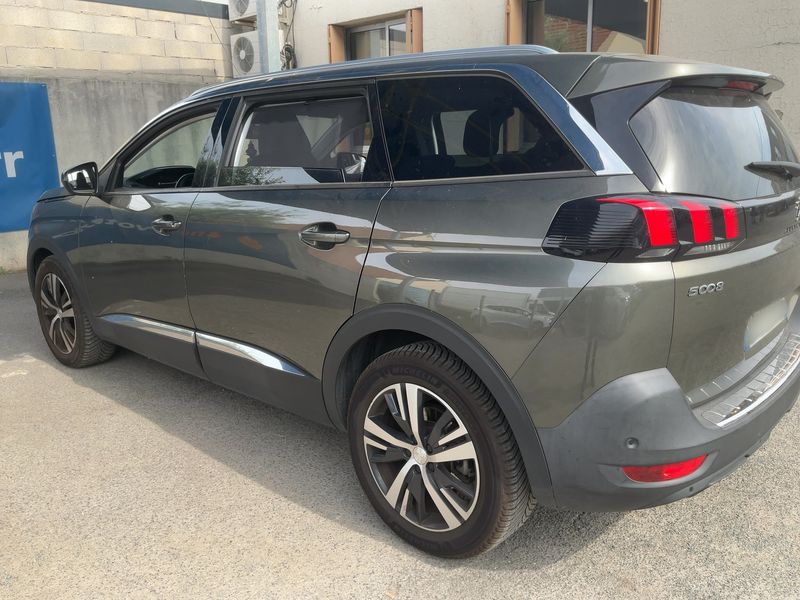 Peugeot 5008 1.5 Blue-HDi Allure 2020 – снимка 6