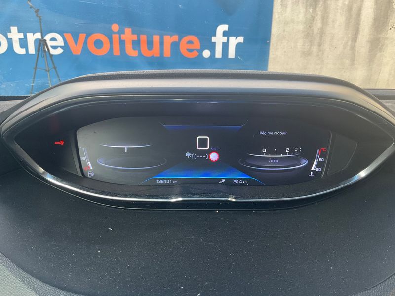 Peugeot 5008 1.5 Blue-HDi Allure 2020 – снимка 18